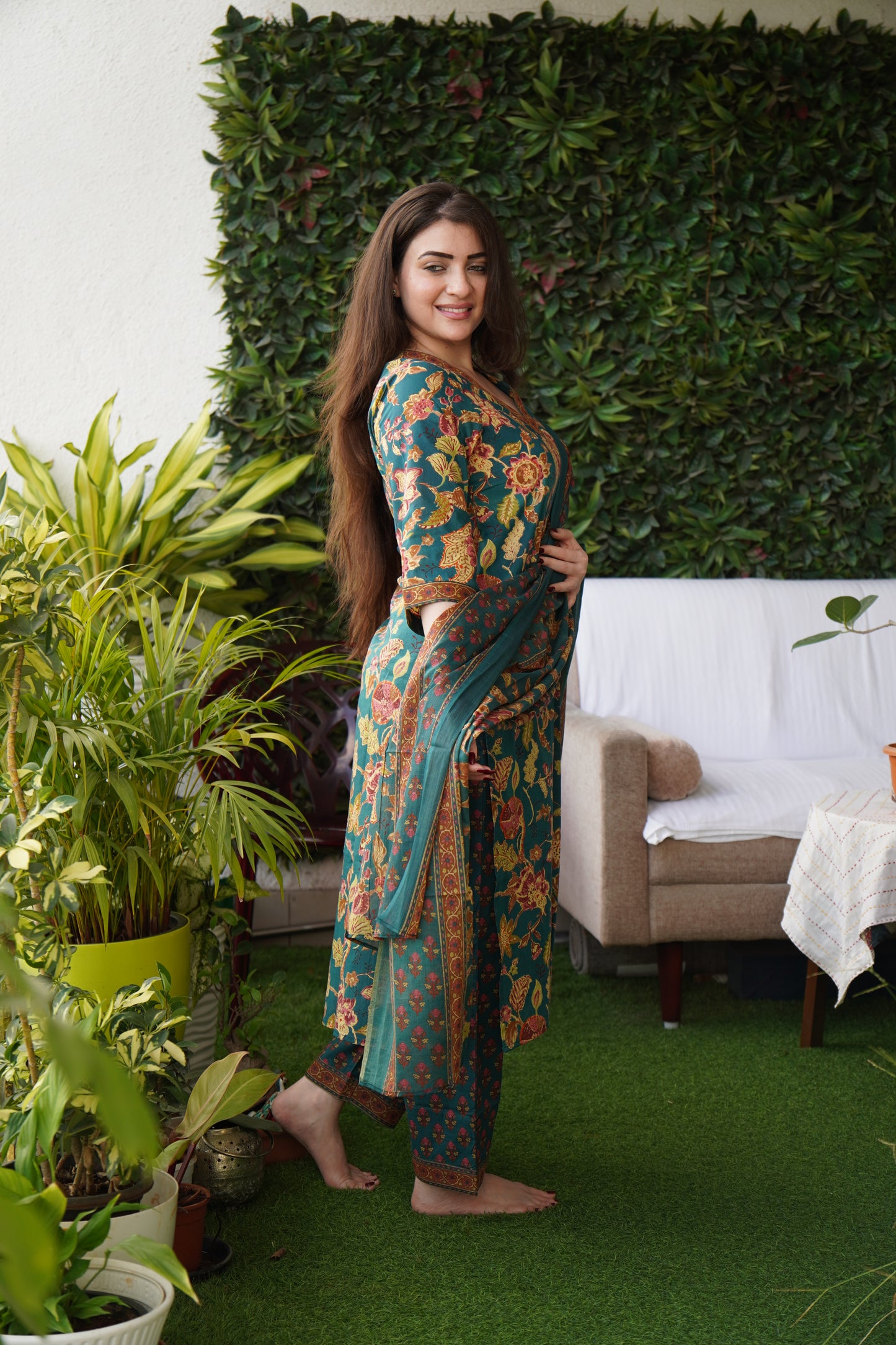 Saacha Pine Green Floral V Neck Cotton Suit Set