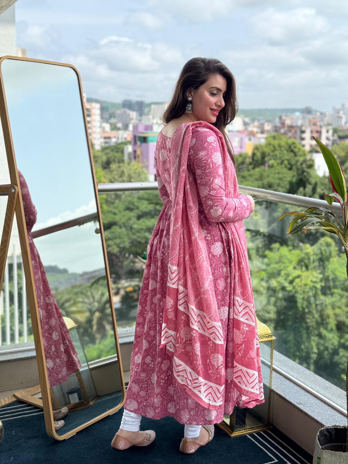 Saacha Pink Floral Anarkali Pure Cotton & Dupatta