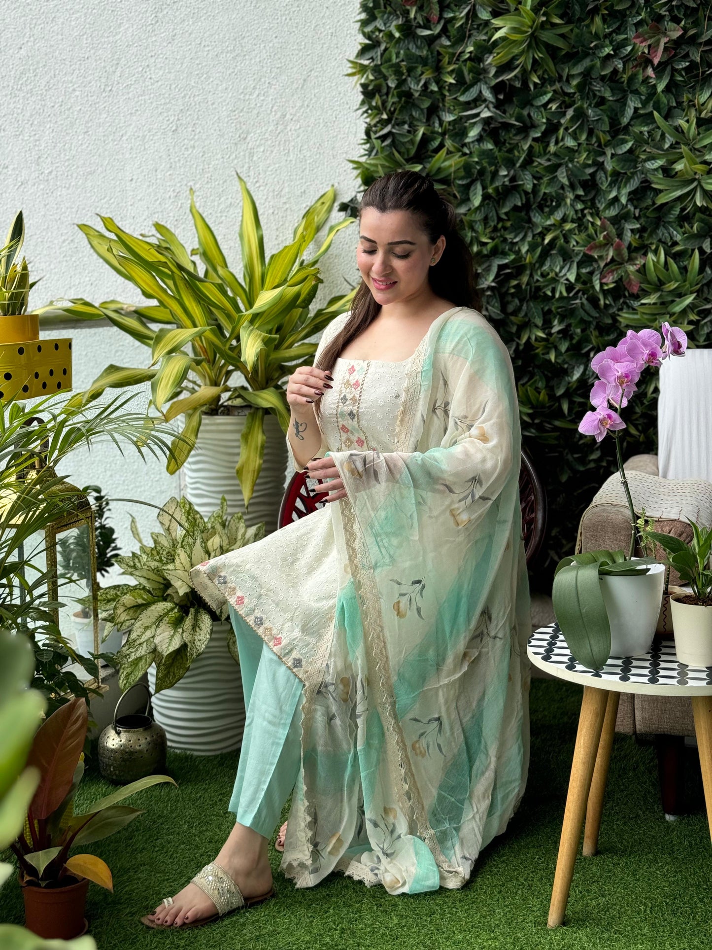 Saacha Hakoba Kurti With Chiffon Dupatta