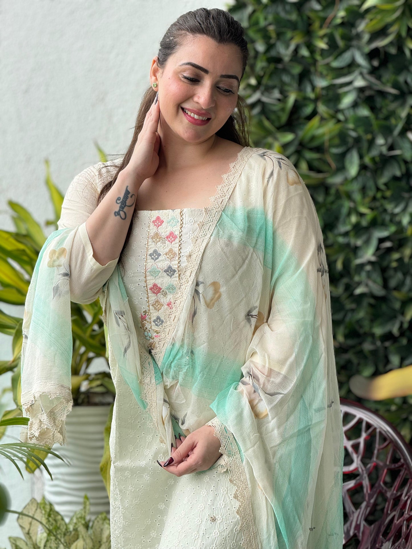 Saacha Hakoba Kurti With Chiffon Dupatta