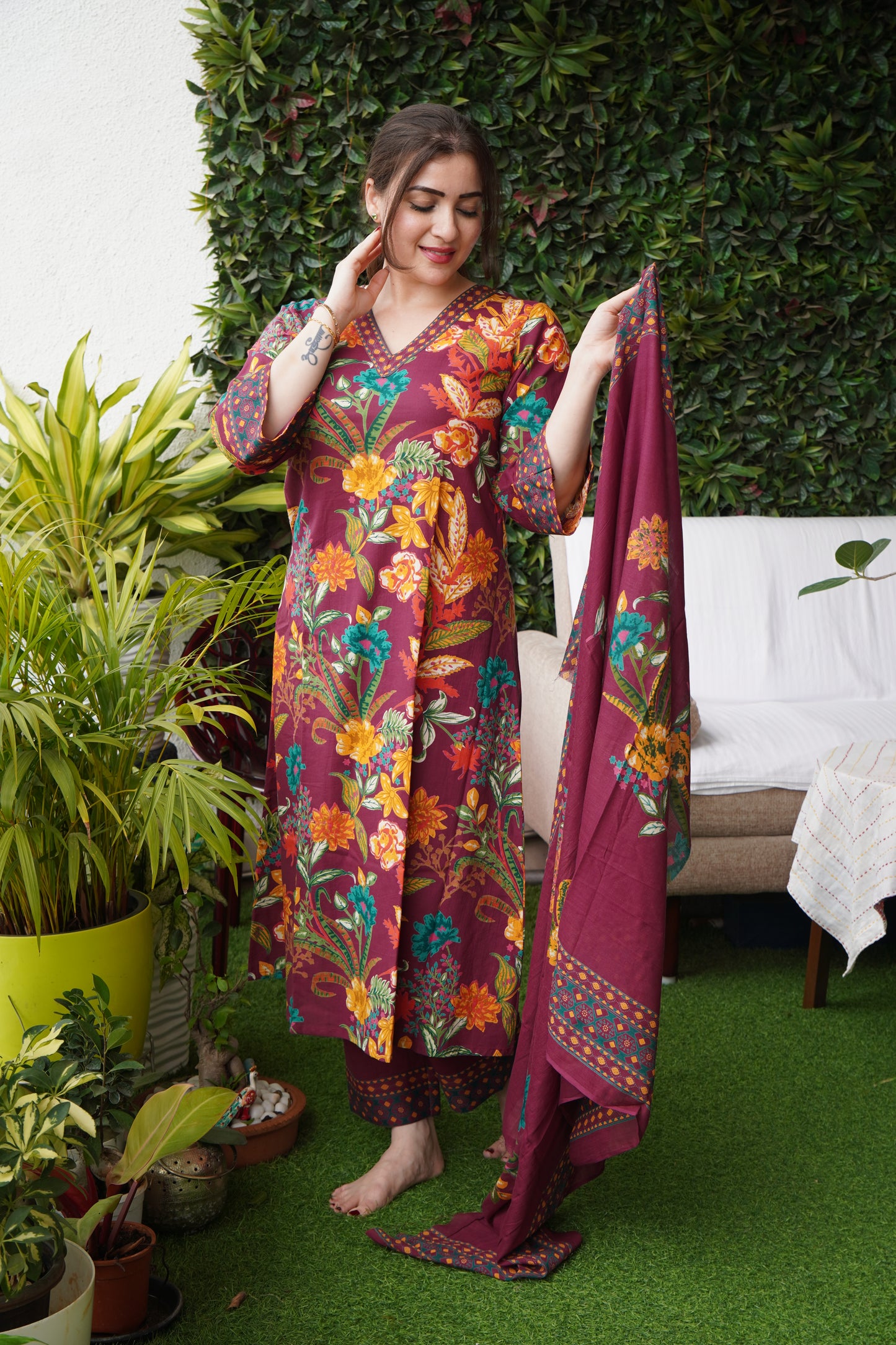 Saacha Florina Wine Red Cotton Kurti Set With Dupatta