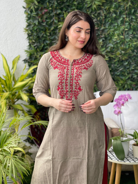 Saacha Brown Red Embroidery Kurti Set