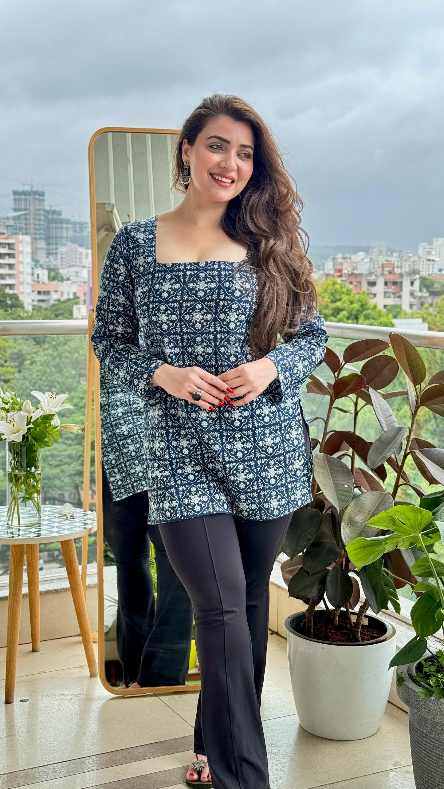 Saacha indigo short kurti