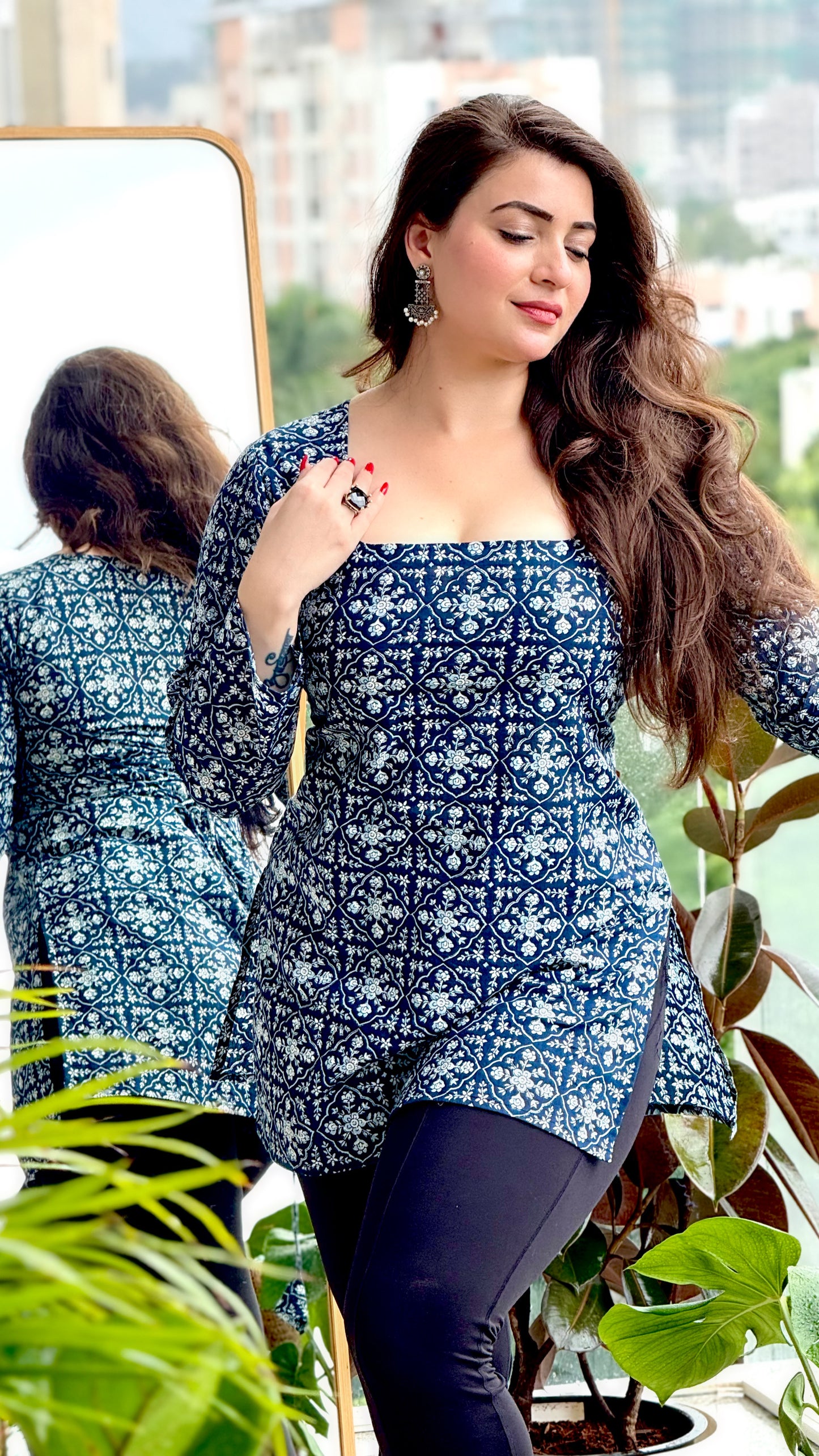 Saacha indigo short kurti